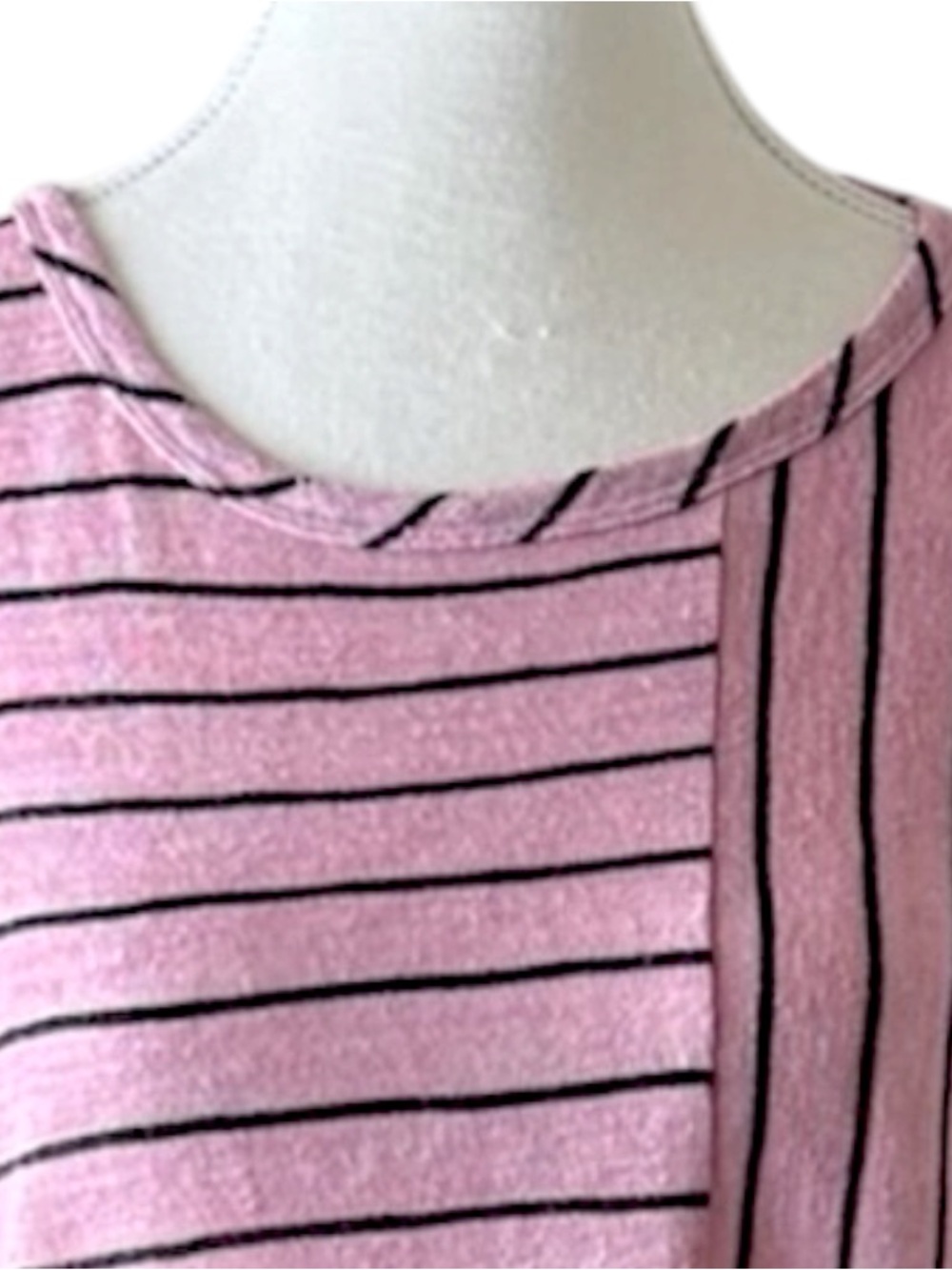 Jones‎ New York Striped Top Women M Pink Black Short Sleeve Knit Relaxed Fit